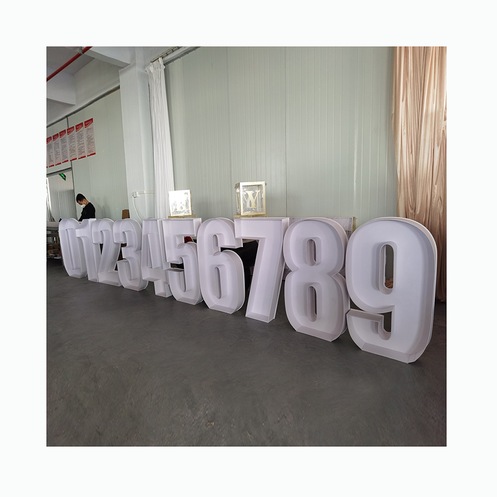 Big Letter Signs Marquee large - đánh giá và giá Light Up Letters Marquee